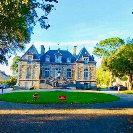 Manoir Le Castel & Villa Beaumaris Сен-Мало Экстерьер фото