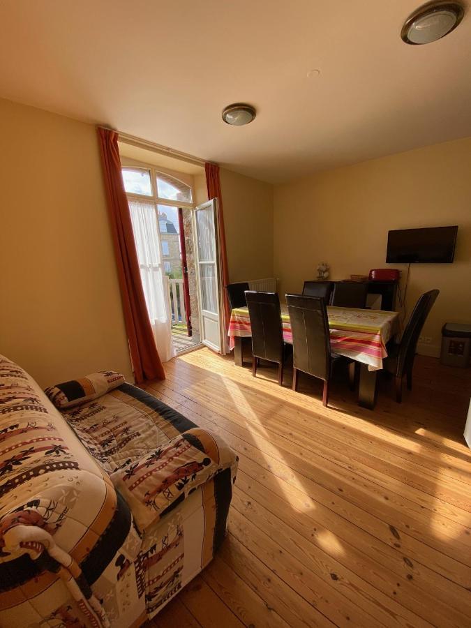 Manoir Le Castel & Villa Beaumaris Сен-Мало Экстерьер фото